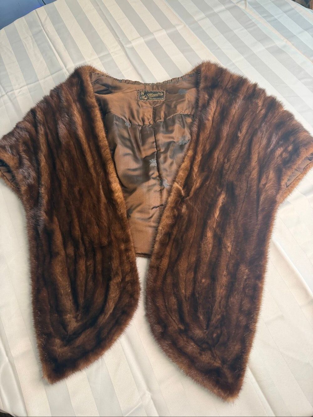A. Shapiro Vintage Brown Real Fur Cape Stole Wrap Philadelphia One Size - Picture 4 of 13